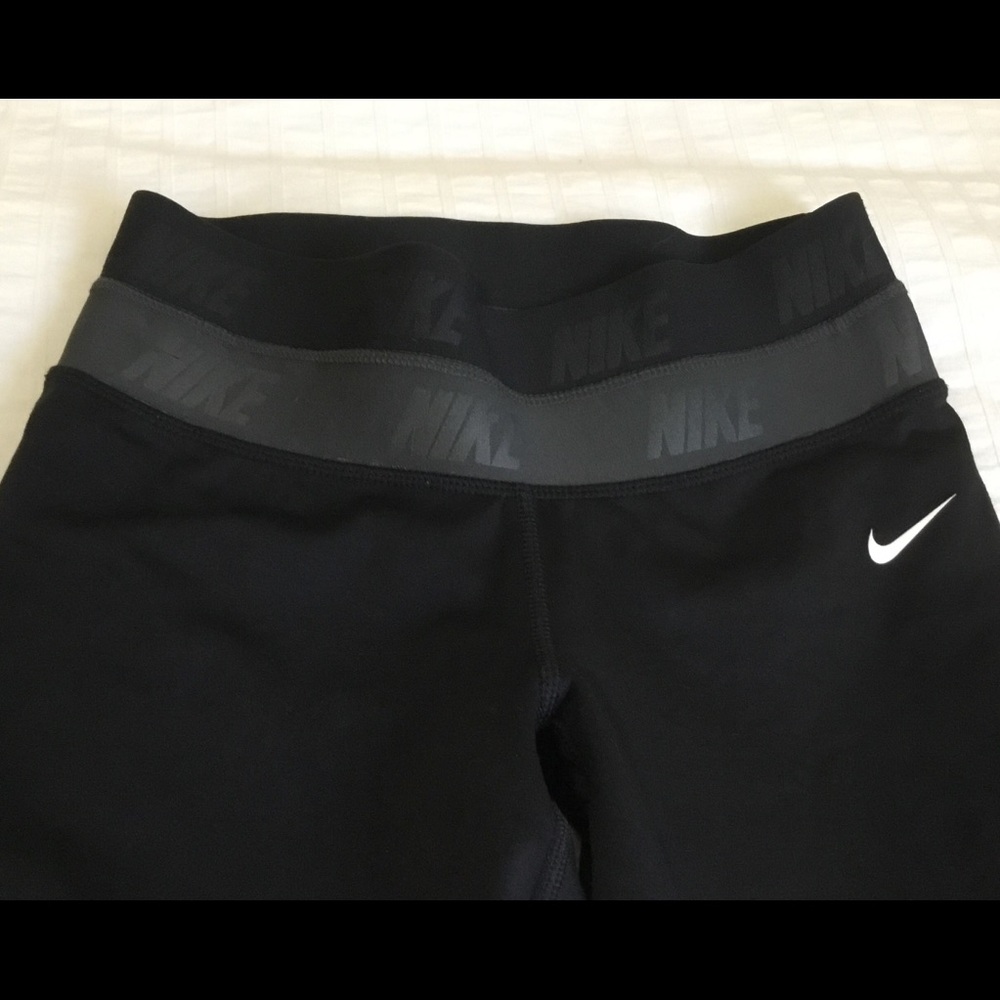 Girls Nike Pro Dri-Fit pants Size L